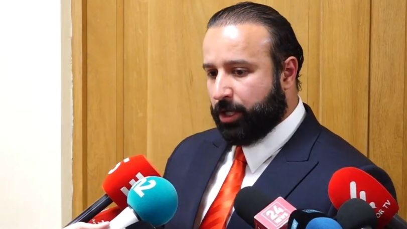 Մեր զինվորները շաբաթը մեկ են լողանում, դե թող ՊՆ ղեկավար կազմն էլ շաբաթը մեկ լողանա, տեսնեմ կարո՞ղ են. ՔՊ պատգամավոր
