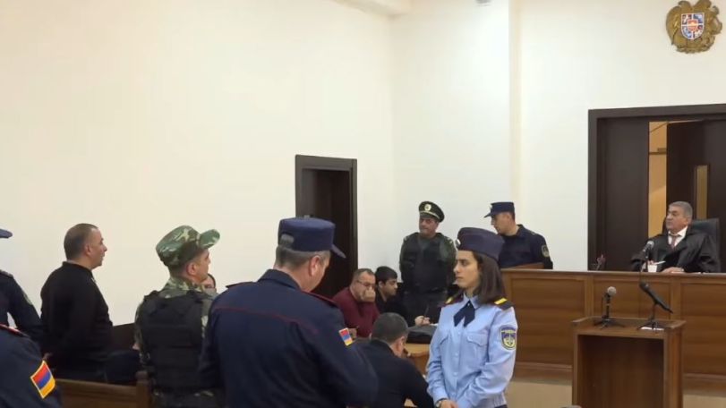 Ո՞րն է այդ իրականը, ասեք, պրծնենք, բոլորը հանգստանան. Դատավորը՝ Ազատի կացարանի հրդեհի գործով մեղադրյալին
