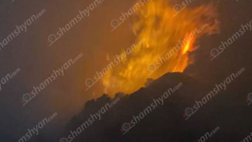 Пожар на складе в Ереване: огонь тушили 8 расчетов