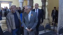 Armenian MP clashes with reporters during church ceremony