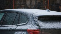 Шашлыки на майские отменяются. В Москву вернулась зима