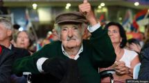 Uruguay's José Mujica, world's 'poorest president', dies at 89