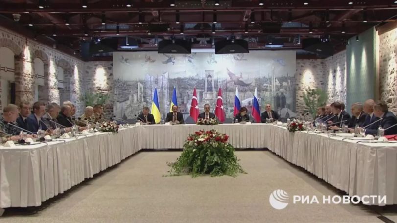 В Стамбуле проходят переговоры России и Украины