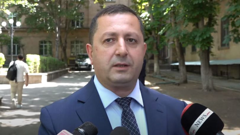 YSU rector, a theologian, declines to comment on Pashinyan's church remarks