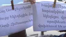 Protest in defense of Armenian church held outside government