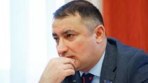 Депутата-азербайджанца думы ХМАО лишили должности после заявления о мигрантах