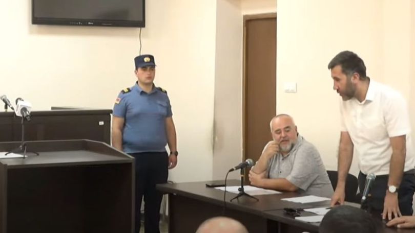 Զարմանալի է, թե ոստիկանությունն ինչու չէր կատարել իր պարտականությունն ու չէր ապահովել Արմեն Աշոտյանի ներկայությունը դատական նիստին. Պաշտպան