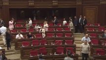 Opposition boycotts parliament debate on Seyran Ohanyan's immunity