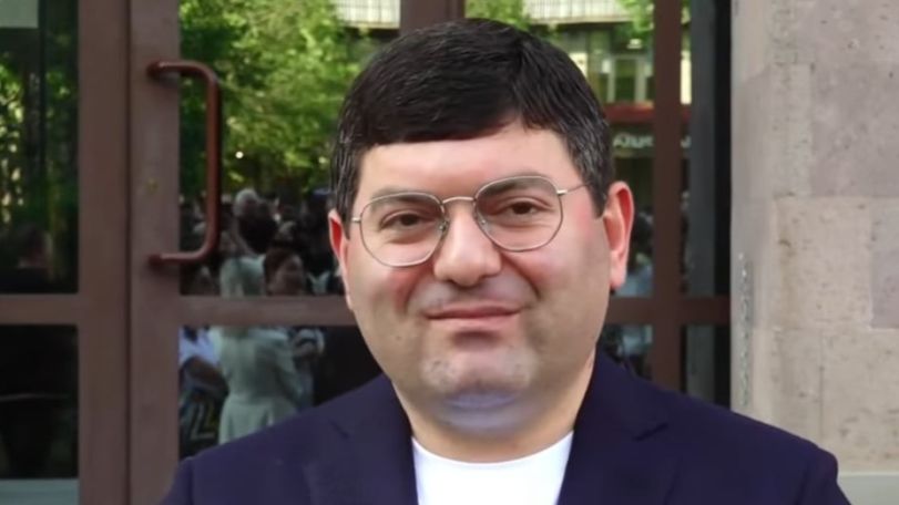 Ի՞նչ է փոխվել իմ կյանքում, որ ընդդիմությանը չաջակցեմ, շարունակելու եմ իմ ակտիվ ընդդիմադիր կեցվածքը․ Դավիթ Համբարձումյան