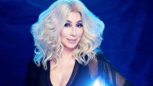 Певица Шер будет удостоена специальной премии Grammy