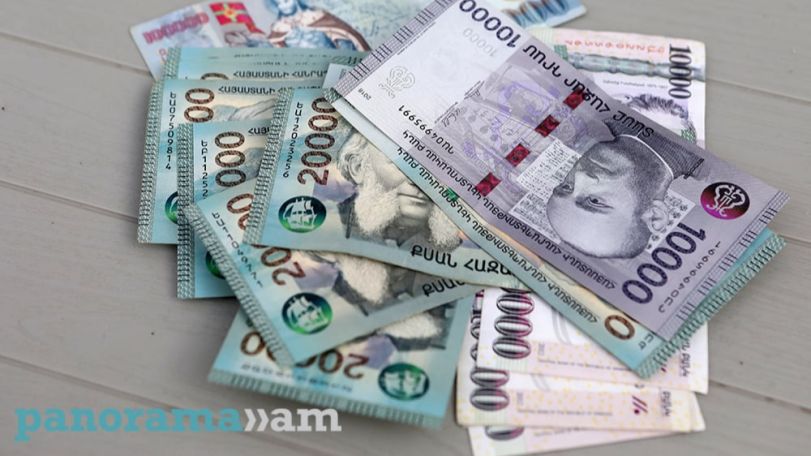 Նոյեմբերի 17-ին ռուբլու և դոլարի փոխարժեքներն աճել են, եվրոյինը՝ նվազել