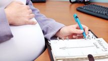 Հղիները սպասում են, նախարարությունը՝ «համադրում». ի՞նչ է կատարվում նպաստների հետ