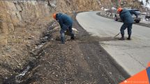 Երևան-Մեղրի ավտոճանապարհից Ջերմուկ քաղաք տանող հատվածին տեղի է ունեցել քարաթափում