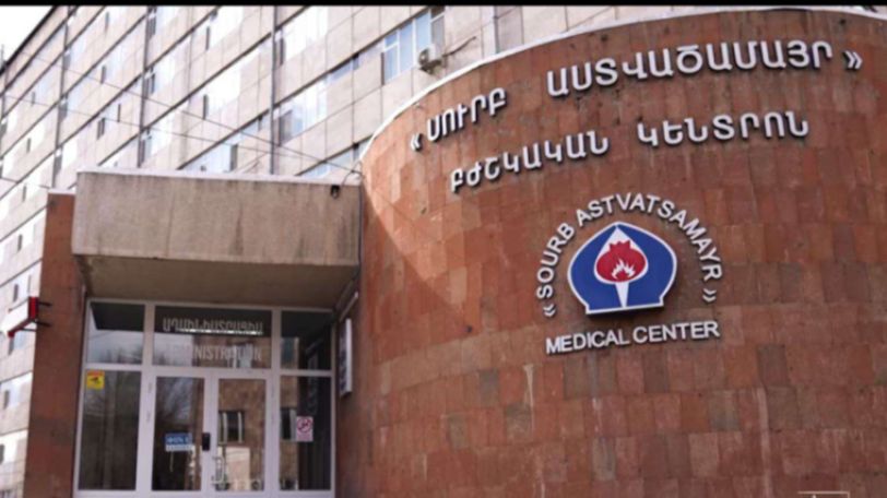 Երևանի դպրոցներից մեկում դասընկերուհու կողմից ծեծի ենթարկված 11-ամյա աղջիկը տեղափոխվել է հիվանդանոց