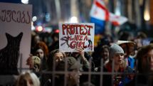 В Грузии протестующие женщины сталкиваются с эскалацией насилия и репрессий на гендерной основе — исследование Amnesty International