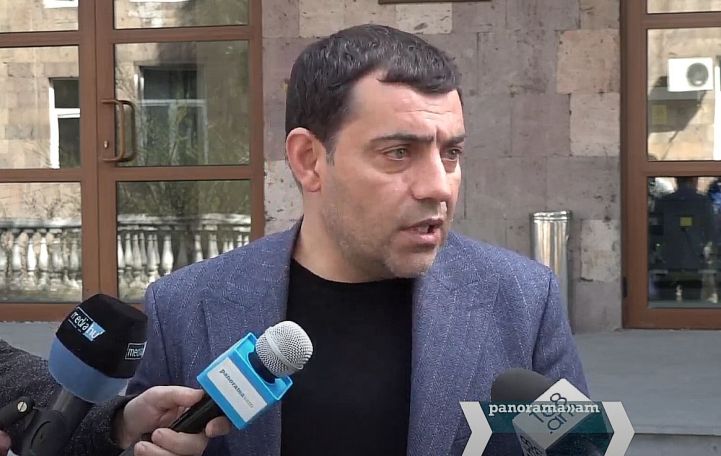 Адвокат: Надеюсь, что отец кандидата в мэры Гюмри Мартуна Григоряна скоро будет на свободе