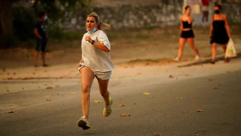 More than 220,000 evacuated in France and Spain amid wildfires