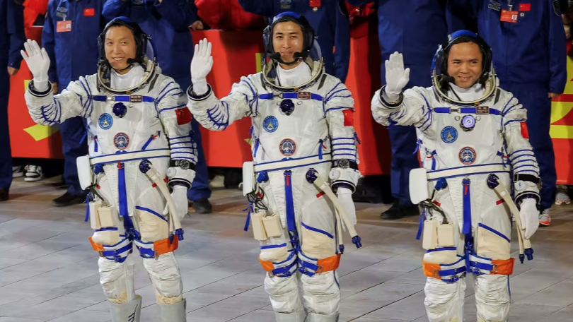 China sends its youngest astronaut and four black mice to space station