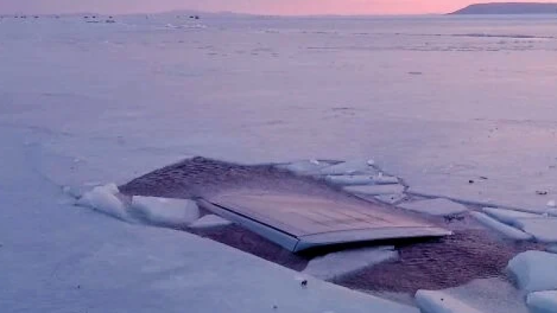 В Приморском крае пять автомобилей ушли под лед