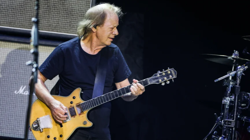Гитариста AC/DC Стиви Янга госпитализировали в Аргентине перед концертом