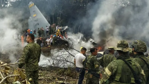 Число погибших в результате крушения военно-транспортного самолета в Колумбии достигло 66 человек