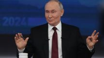 Песков рассказал, с кем Путин празднует день рождения