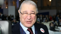 Евгений Петросян заявил, что премьер Словакии Роберт Фицо повторил его шутку