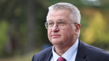 Вице-премьер РФ Оверчук: Армения не собирается выходить из ЕАЭС, Ереван понимает выгоду от участия в союзе