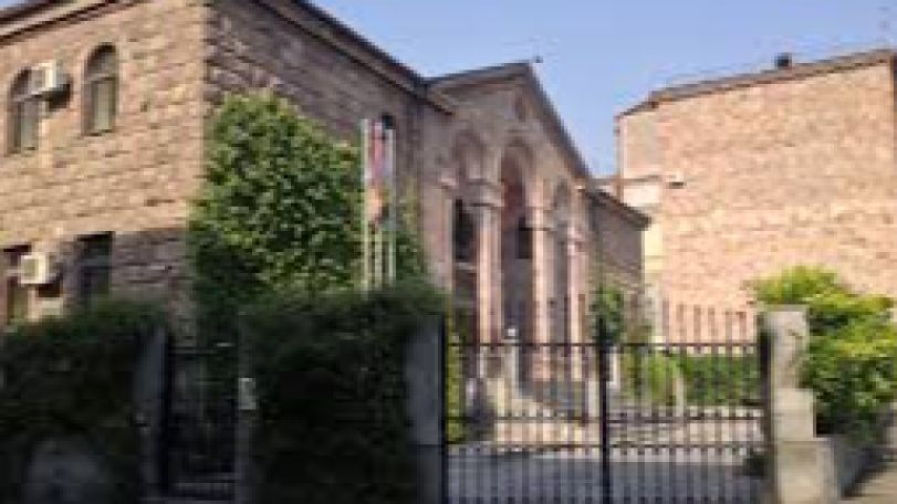 Արցախի Հանրապետության ներկայացուցչության շենքում իրականացվող խուզարկությունը ոչ թե իրավական, այլ քաղաքական միջոցառում է․ Մելիքյան