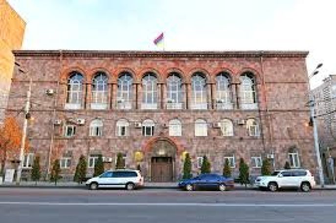 Շենգավիթ վարչական շրջանի պաշտոնատար անձինք մեղադրվում են խոշոր չափերով կաշառք ստանալու մեջ