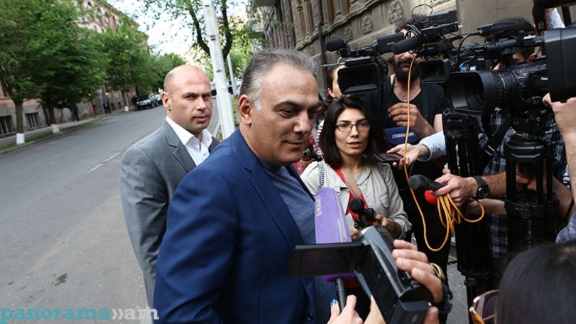 Գագիկ Բեգլարյանը օրինականացրել է շուրջ 3 տասնյակ գույք՝ պետությանը պատճառելով 2,3 մլրդ դրամի վնաս. քրեական վարույթը դատարանում է