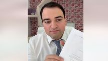 Нарек Карапетян показал написанное им 8 лет назад заявление, адресованное Главному военному комиссару Армении