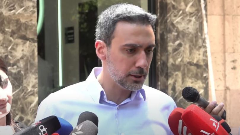 Lawyer condemns 'unlawful' searches at Narek Karapetyan's home, ENA HQ