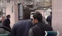 Задержанных в Гюмри доставили в Антикоррупционный комитет в Ереване (Прямое включение)