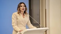 Србуи Галян взяла отпуск, чтобы присутствовать на концерте Канье Уэста