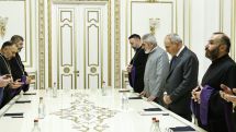 Մայր Աթոռում, վաղը 17։00-ին տասը տիրադավներն իրենց սև գործն են ուզում անել․ իրավապաշտպան