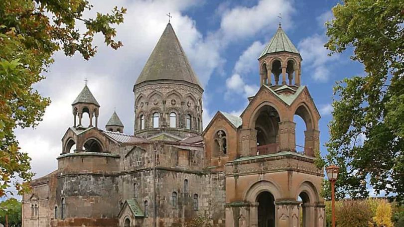 Մայր Աթոռ. Ամենայն Հայոց Հայրապետի նկատմամբ այս գործողություններն անհիմն են ու անօրինական, կրում են ընդգծված քաղաքական բնույթ