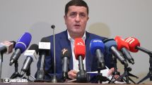 ՀԷՑ կառավարիչ Ռոմանոս Պետրոսյանը գործում է շատ սանձարձակ. Դավիթ Ղազինյան