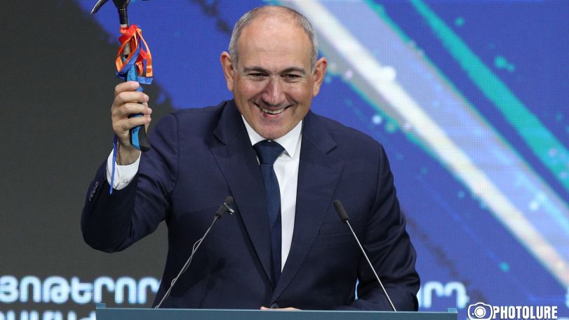 Այս մուրճի ստեղծարար ուժի բերումով է, որ ՀՀ-ն էական բաժնեմաս ունի ԶՊՄԿ-ում, Ամուլսարում. Փաշինյան