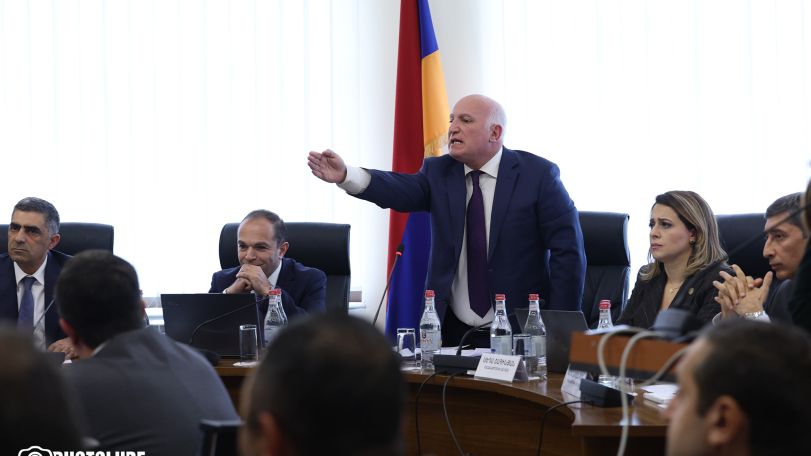 КРОУ проголосовала за отклонение ходатайства компании «Ташир Капитал» об отводе Месропа Месропяна