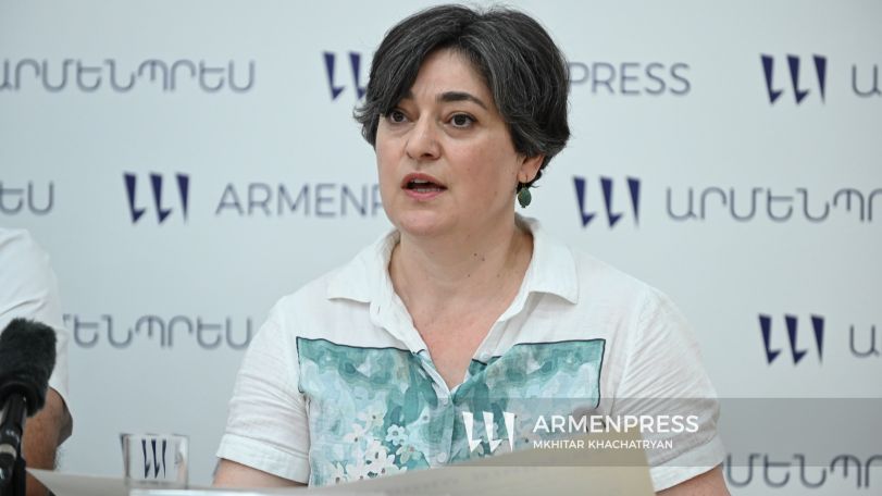 Հրապարակվել է «Հիշեցում ծնողներին» պաստառը՝ արևի ուլտրամանուշակագույն ճառագայթների վնասակարության մասին. Լիանա Ղահրամանյան