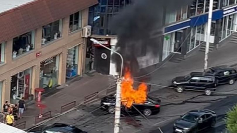 Car fire reported in Yerevan district