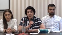 Пресс-конференция Комиссии по вопросам прав лиц, подвергающихся преследованию по политическим мотивам