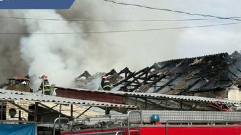 Large fire breaks out at Yerevan shopping center
