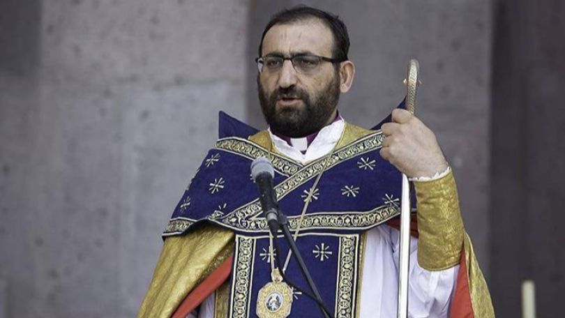 Հաջորդը Արշակ Սրբազա՞նն է