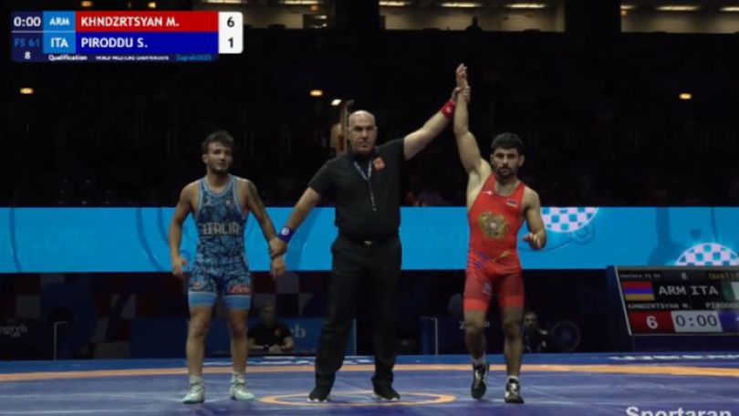 Two Armenian wrestlers win opening bouts at World Championships