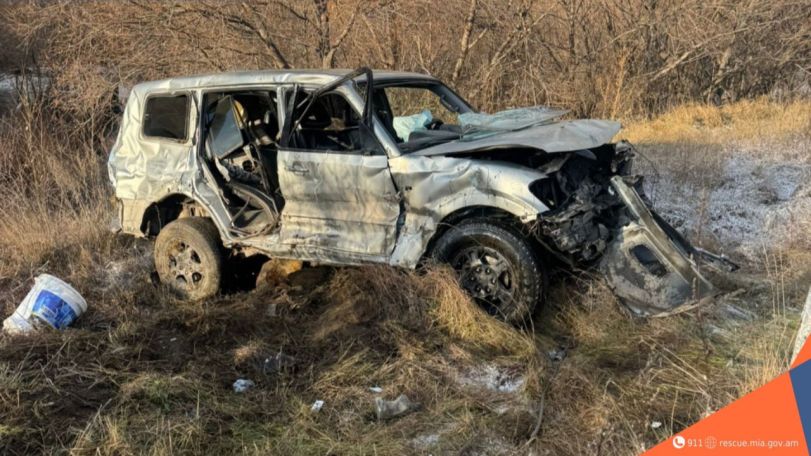 Սպիտակ-Գյումրի ճանապարհին «Mitsubishi»-ին կողաշրջված վիճակում հայտնվել է դաշտամիջյան հատվածում, կա տուժած
