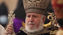 Գուցե նաև իր կամքից անկախ Ամենայն Հայոց Հայրապետը վեր է ածվում հայկական դիմադրության խորհրդանիշի․ Քրիստինե Վարդանյան