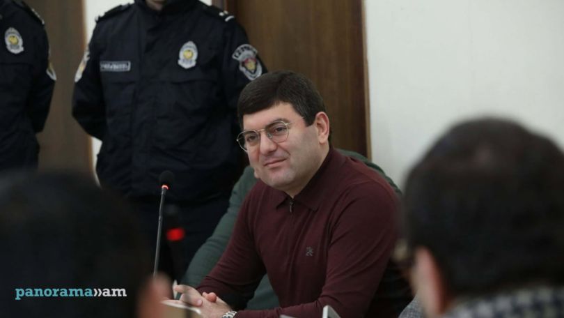 Суд поместил бывшего мэра Масиса Давида Амбарцумяна под домашний арест