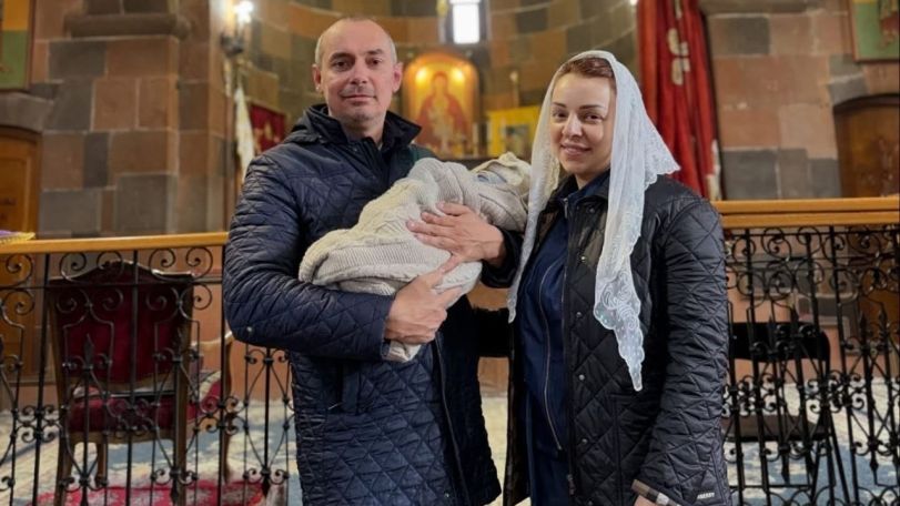 «Сильная Армения»: Пашинян направил правоохранителей, чтобы подвергнуть приводу кормящую грудью многодетную мать